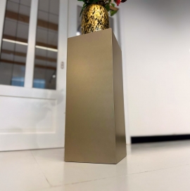 MDF Brons gelakte sokkel met metal look - onderaanzicht
