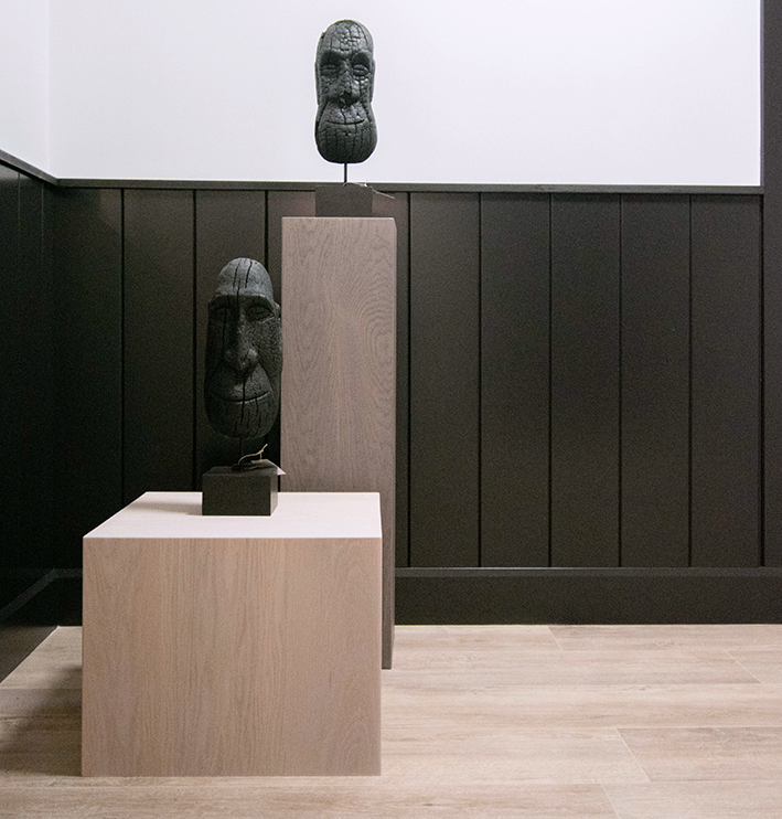 [2006] Eikenhout Zuil (200 x 200 x 1100 mm, Bergen)