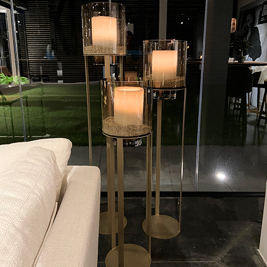 [4018] Sokkel Metaal Rond Goud  excl. windlicht (ø27.5 x 100 cm)